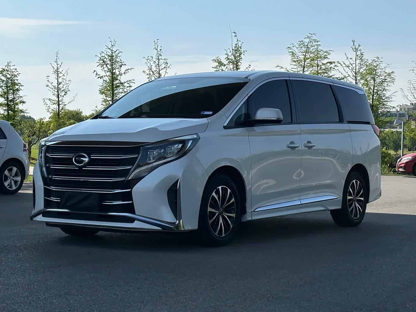 GAC Trumpchi Trumpchi M8 2021 — Фото 1/20