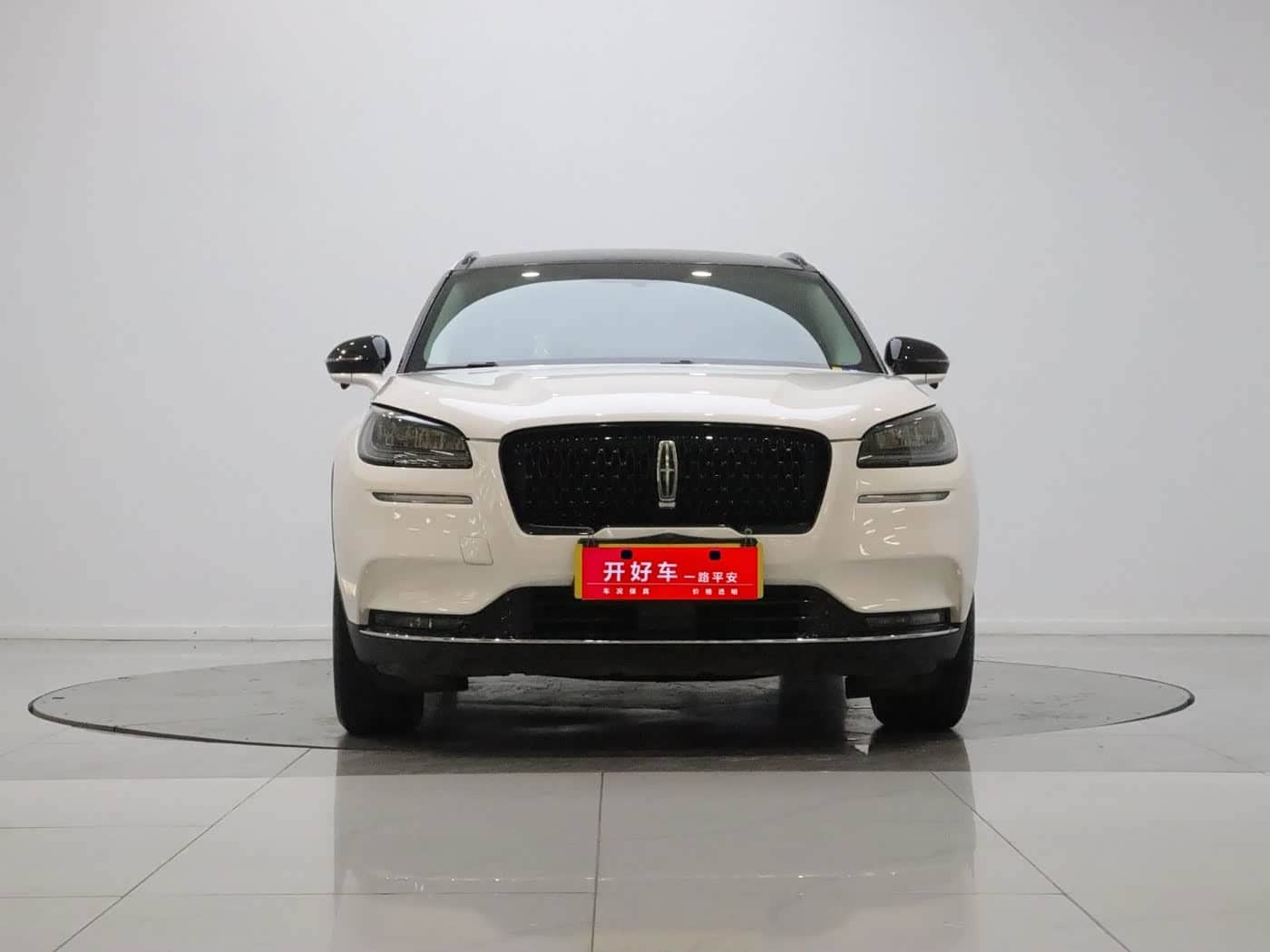 Lincoln Adventurer, 2021