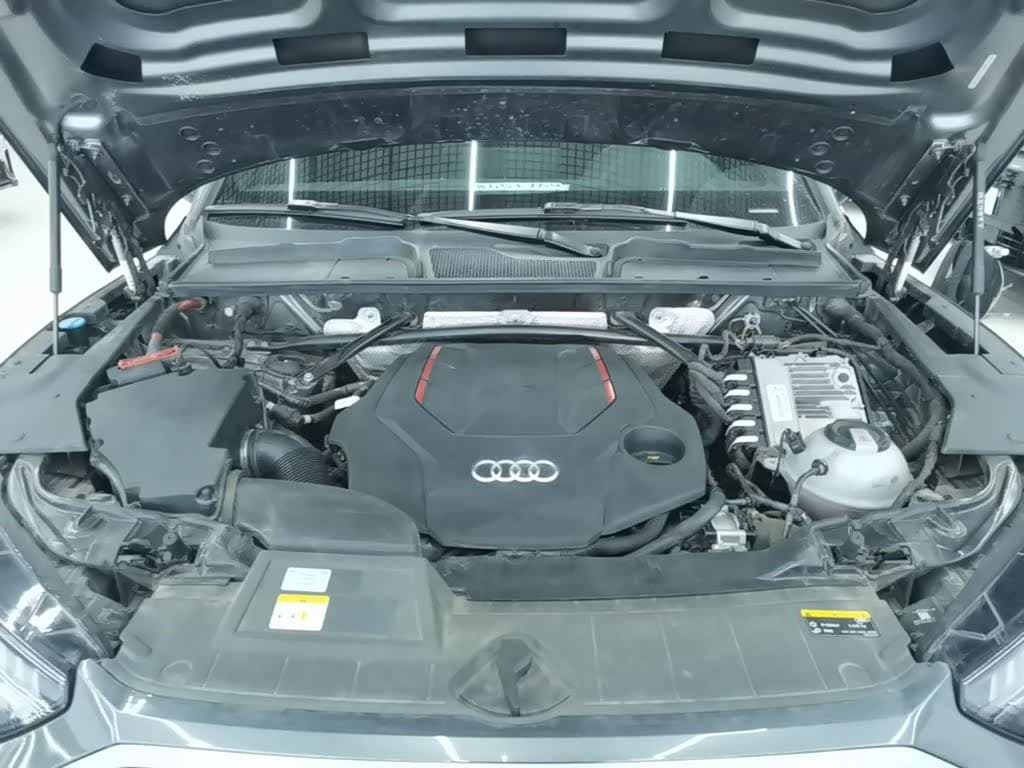 Audi SQ5 2023 — Фото 20/20