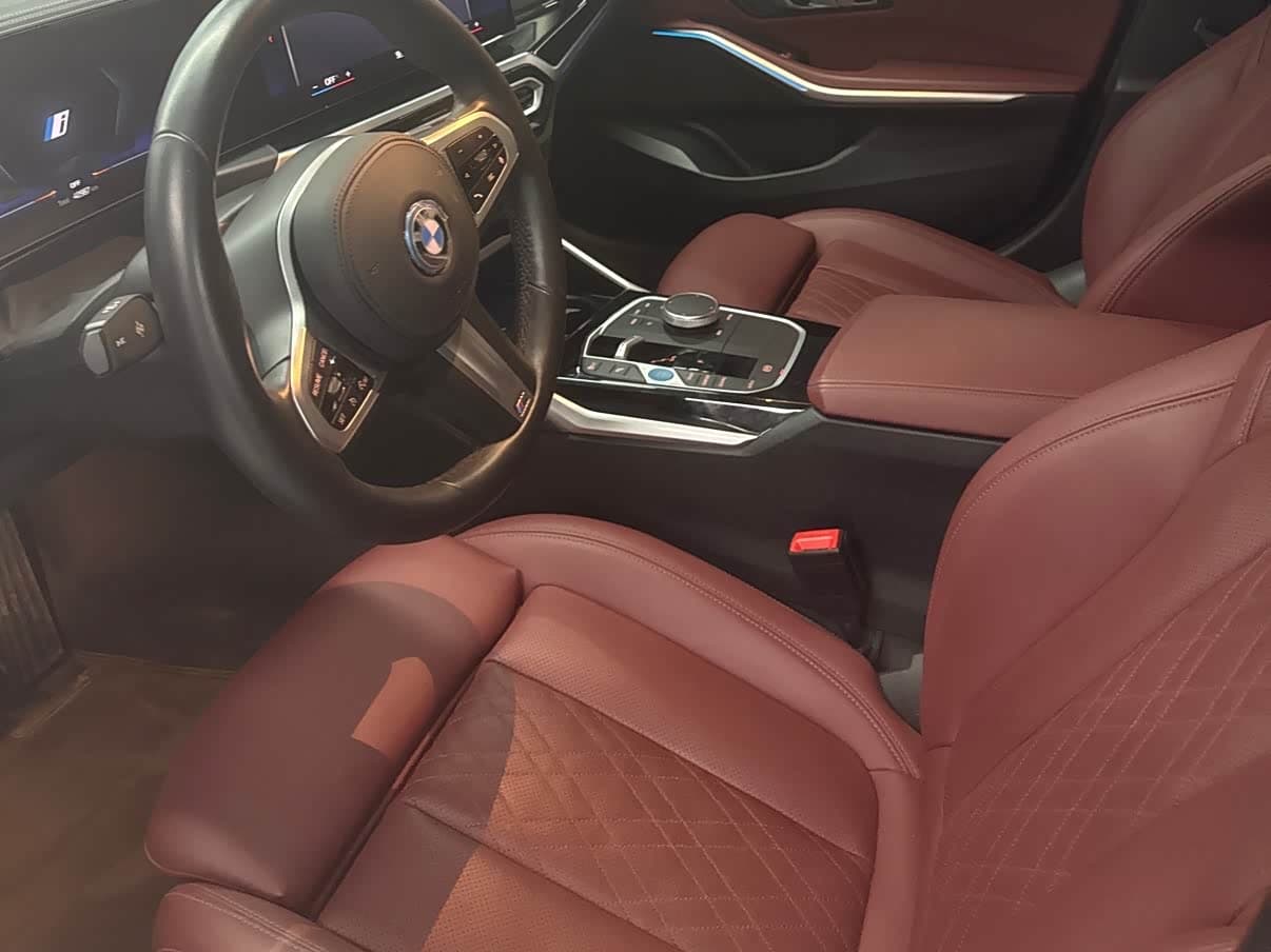 BMW i3 2023 — Фото 9/15