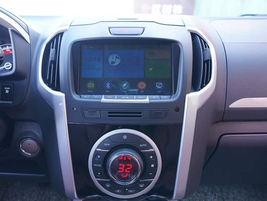 Isuzu mu-X Ranger 2017 — Фото 6/13