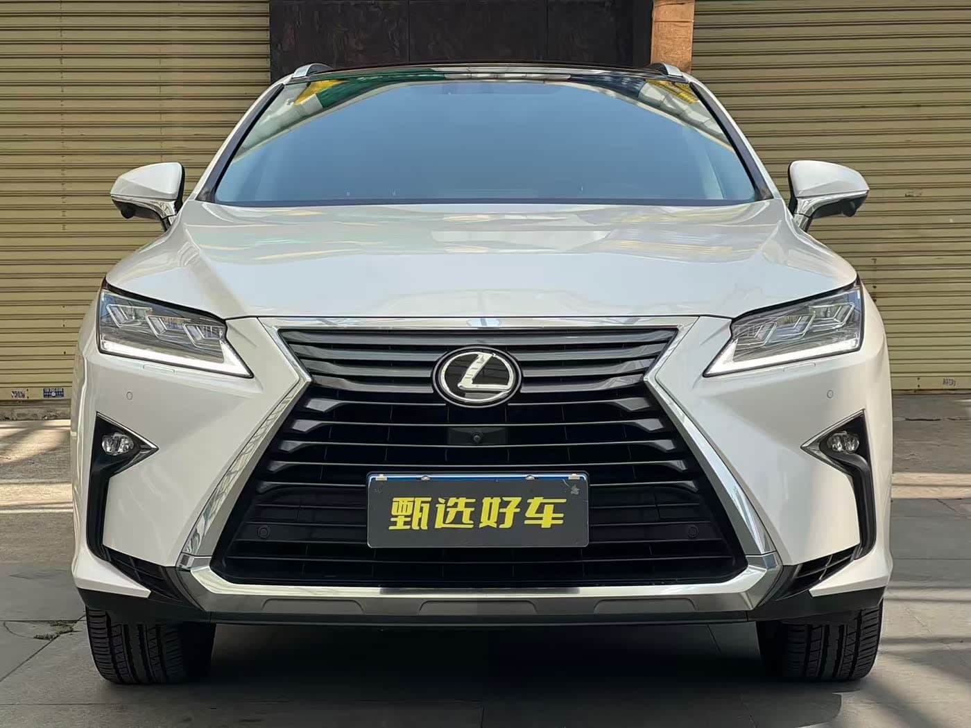 Lexus RX 2018 — Фото 2/9