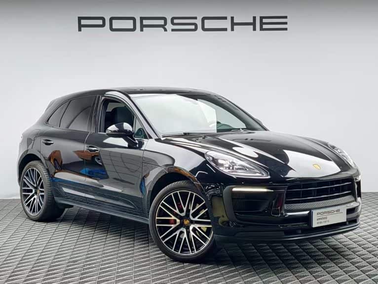 Porsche Macan 2023 — Фото 3/16