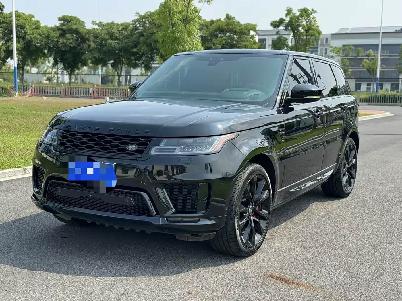 Land Rover Range Rover Sport 2022 — Фото 1/9