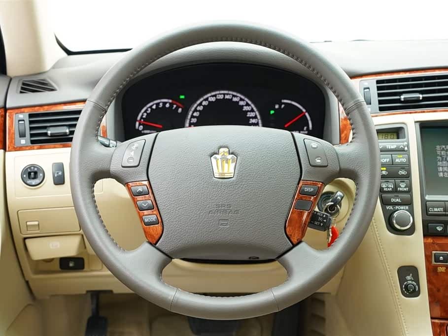 Toyota Crown 2008 — Фото 16/20