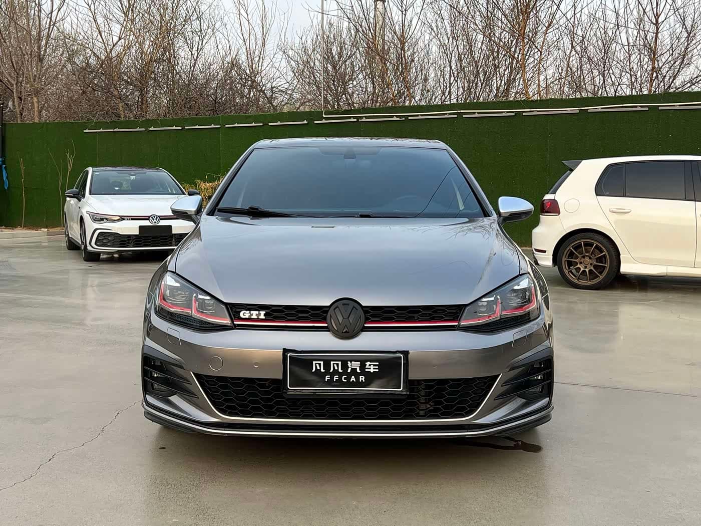 Volkswagen Golf GTI 2019 — Фото 2/15