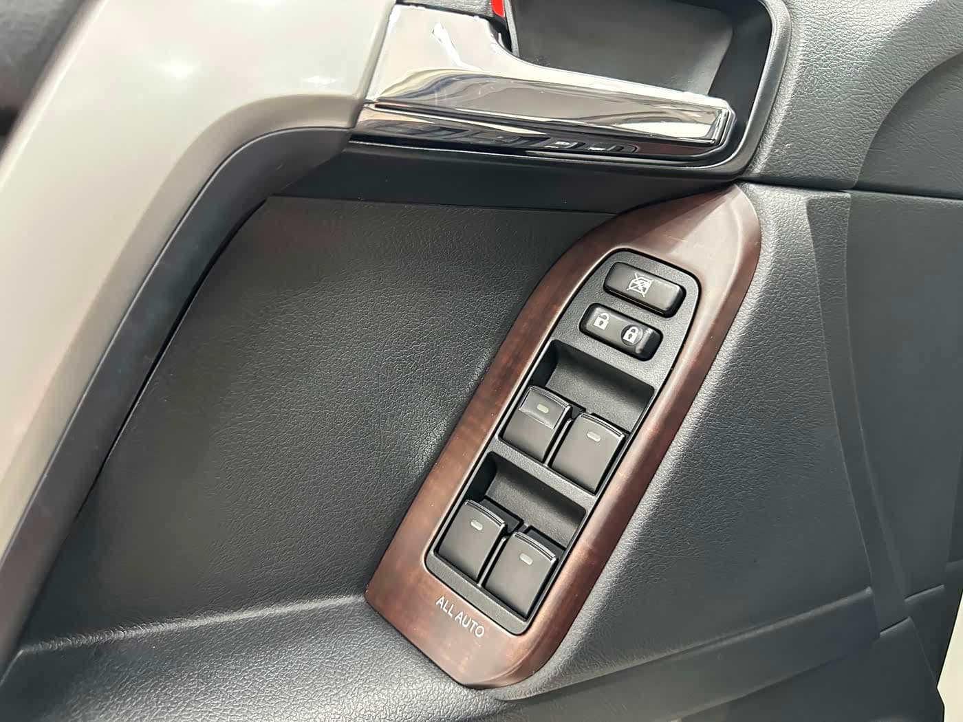 Toyota Prado 2017 — Фото 20/20