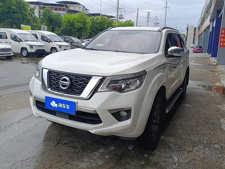 Nissan Terra 2018 — Фото 1/16