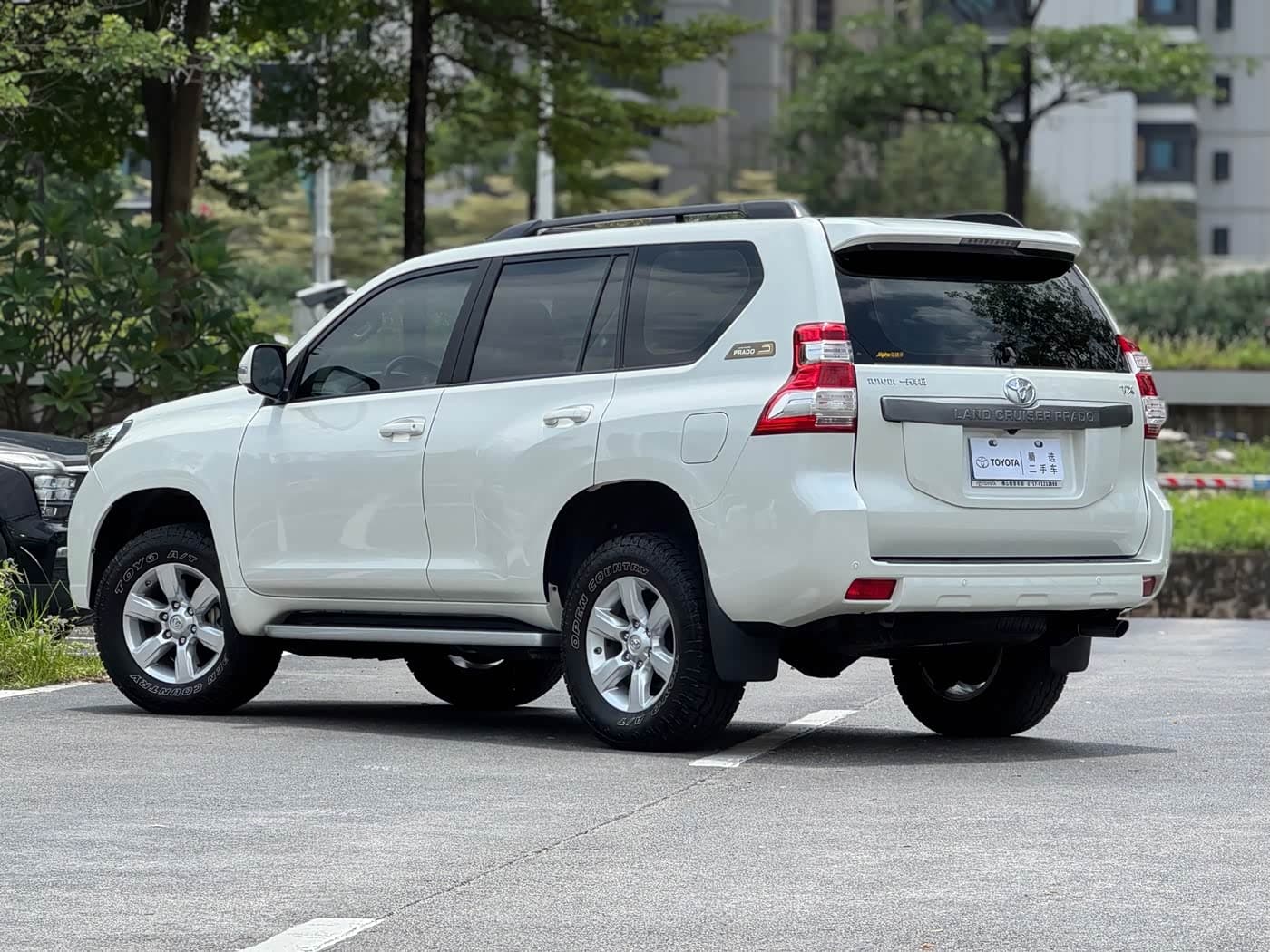 Toyota Prado 2017 — Фото 4/19