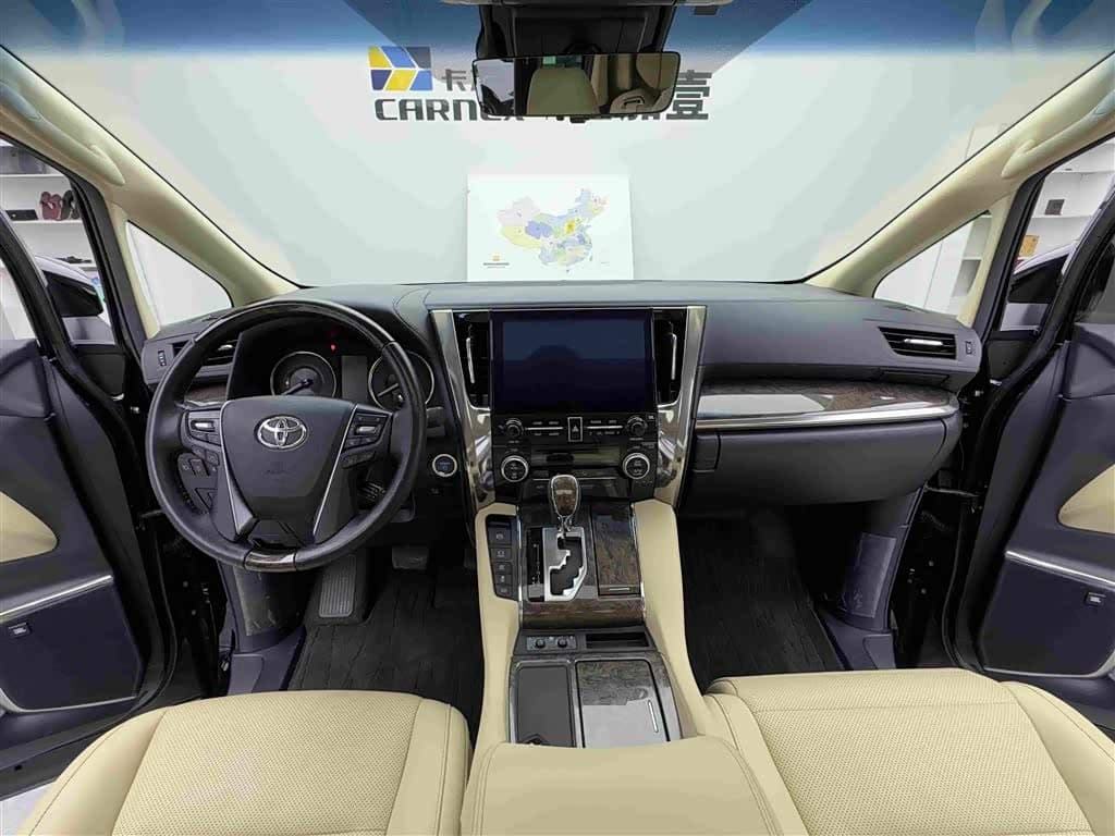 Toyota Alphard 2021 — Фото 11/20