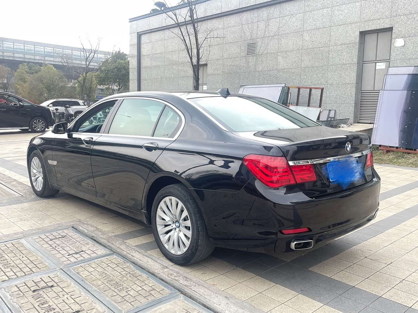 BMW 7 Series 2012 — Фото 12/15