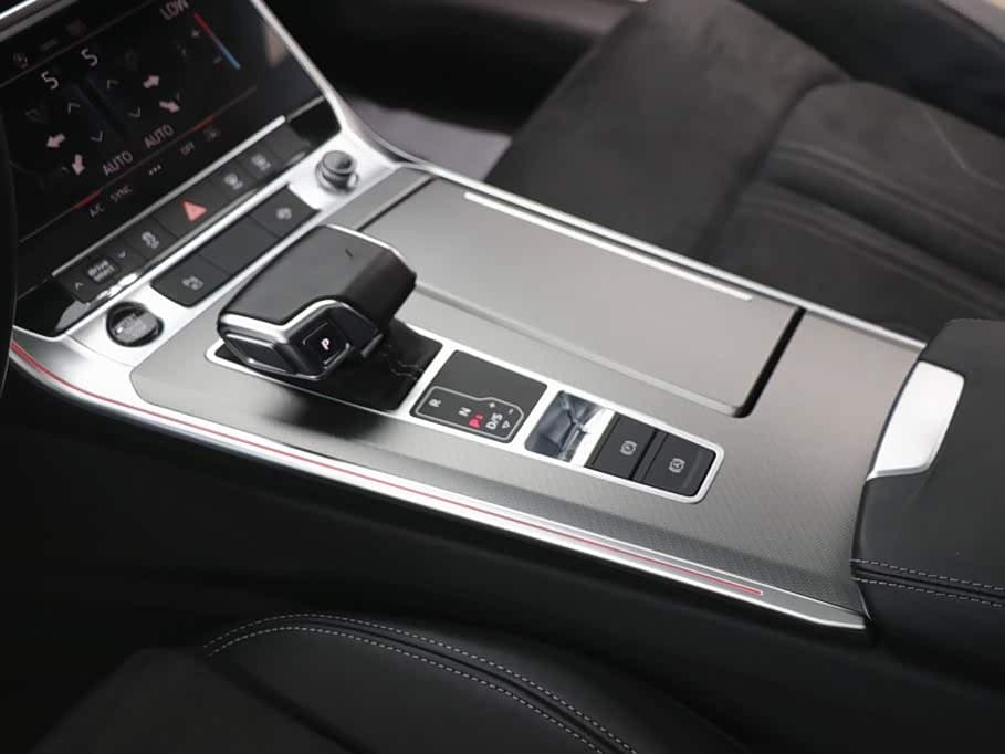 Audi A7L 2024 — Фото 14/20