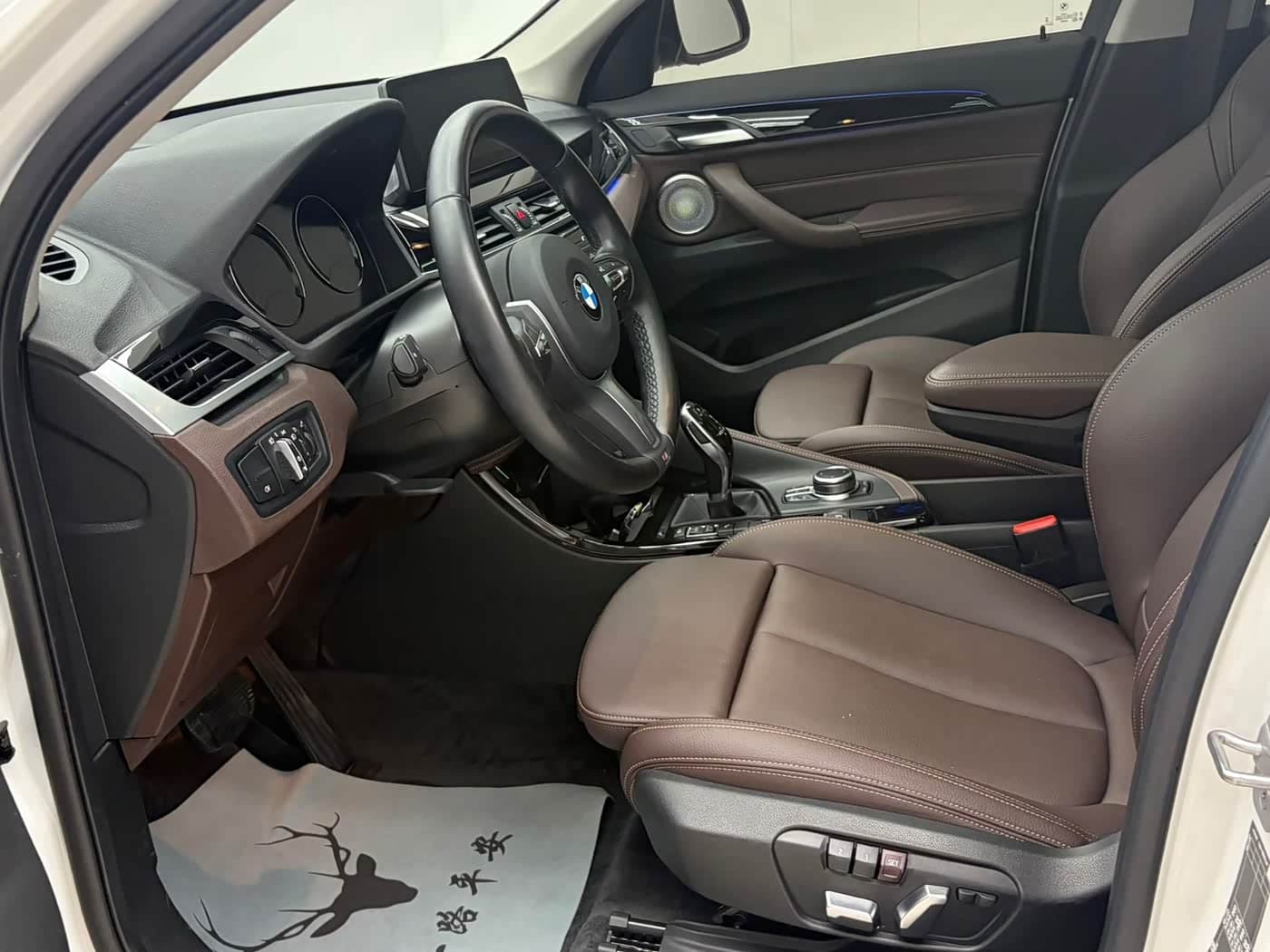 BMW X1 2023 — Фото 10/20