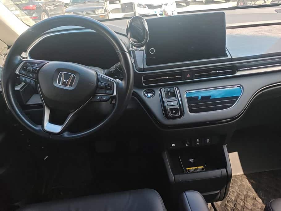Honda Elysion 2022 — Фото 12/16