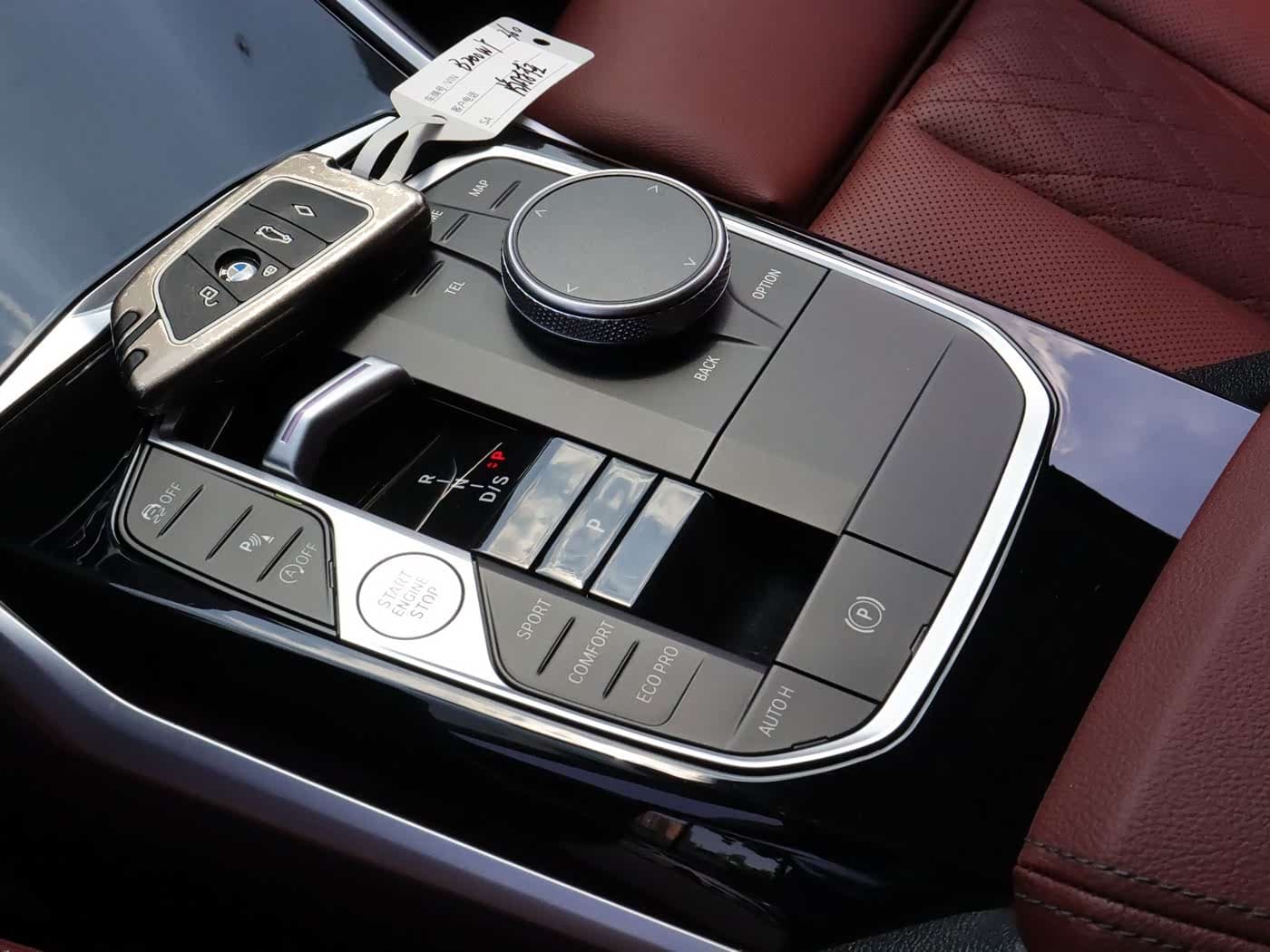 BMW 3 Series 2024 — Фото 18/20