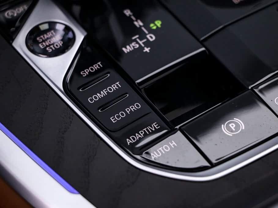 BMW X7 2022 — Фото 12/20