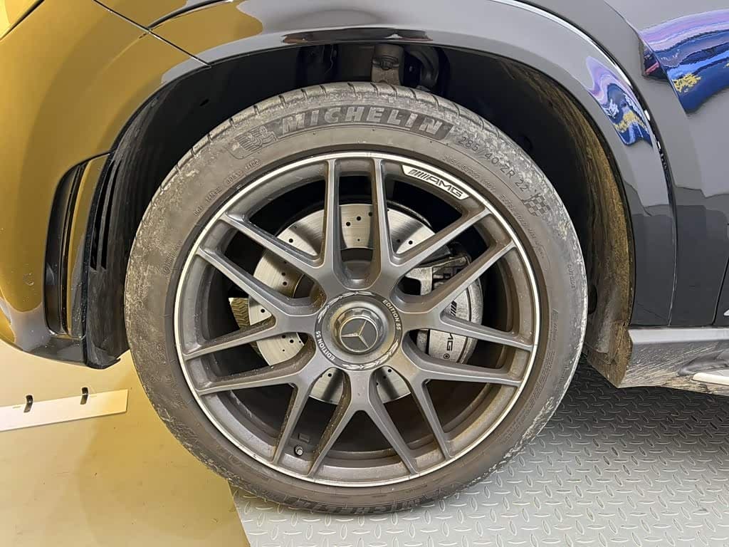 Mercedes-Benz GLE AMG 2023 — Фото 11/20