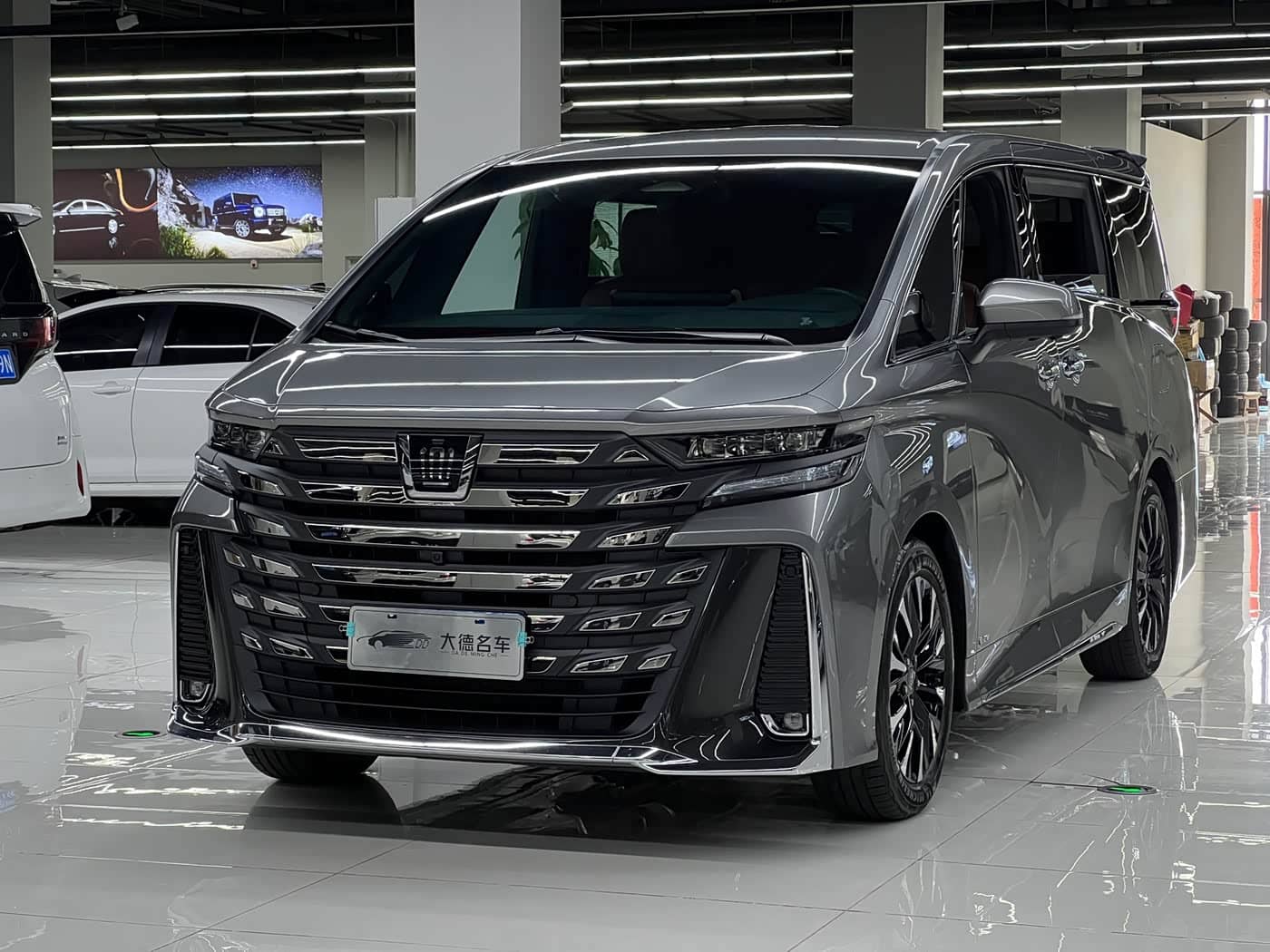 Toyota Vellfire, 2026