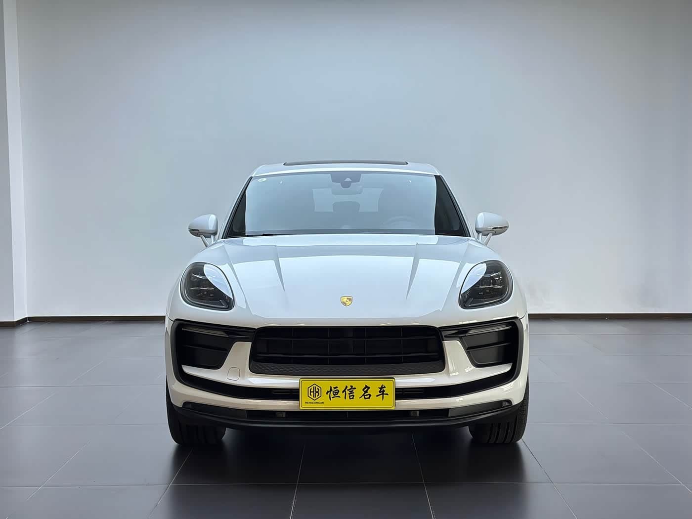 Porsche Macan 2026 — Фото 2/20