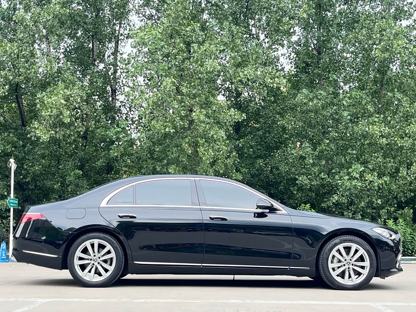 Mercedes-Benz S-Class 2021 — Фото 4/17