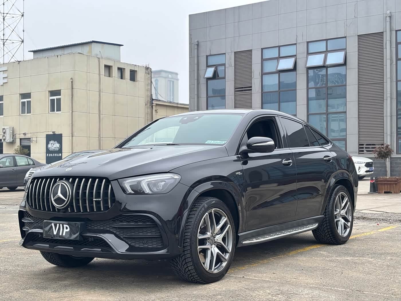 Mercedes-Benz GLE Coupe AMG 2021 — Фото 1/10