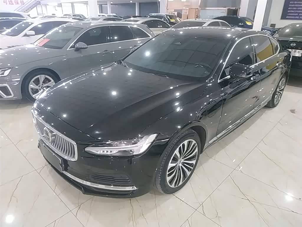 Volvo S90 Plug-in Hybrid, 2023