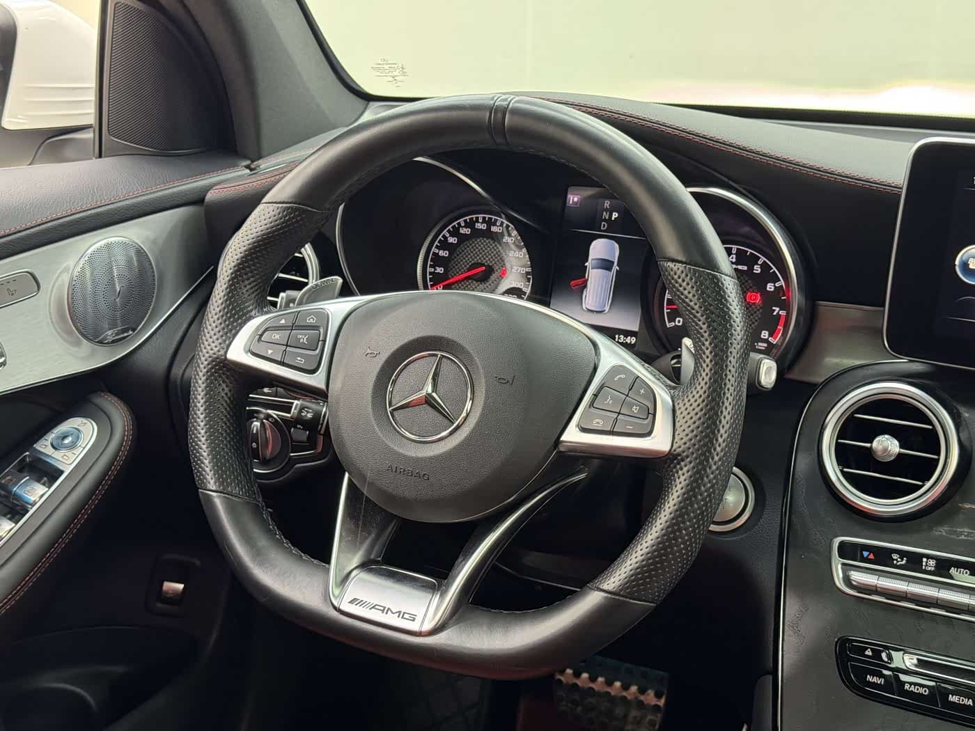 Mercedes-Benz GLC AMG 2020 — Фото 17/20