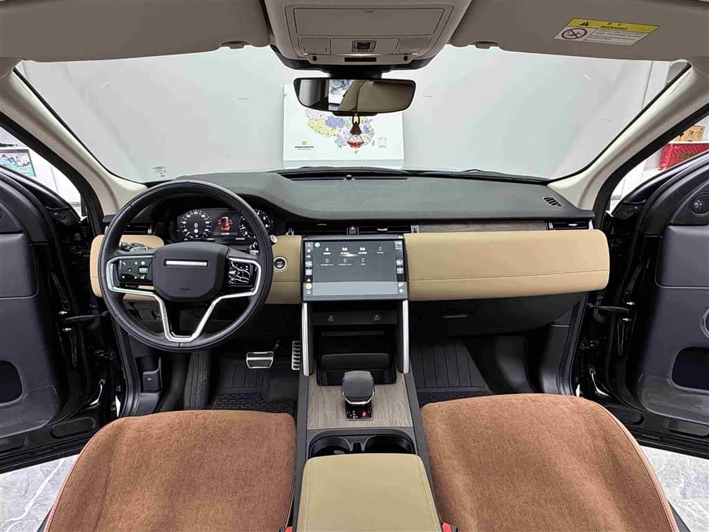 Land Rover Discovery Sport 2024 — Фото 9/18