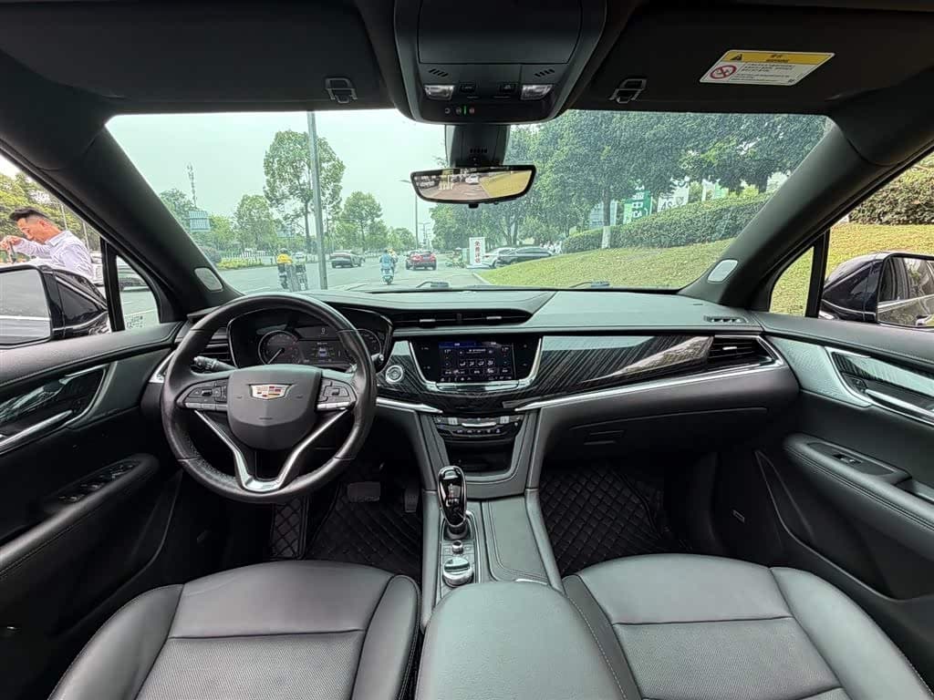 Cadillac XT6 2021 — Фото 11/11