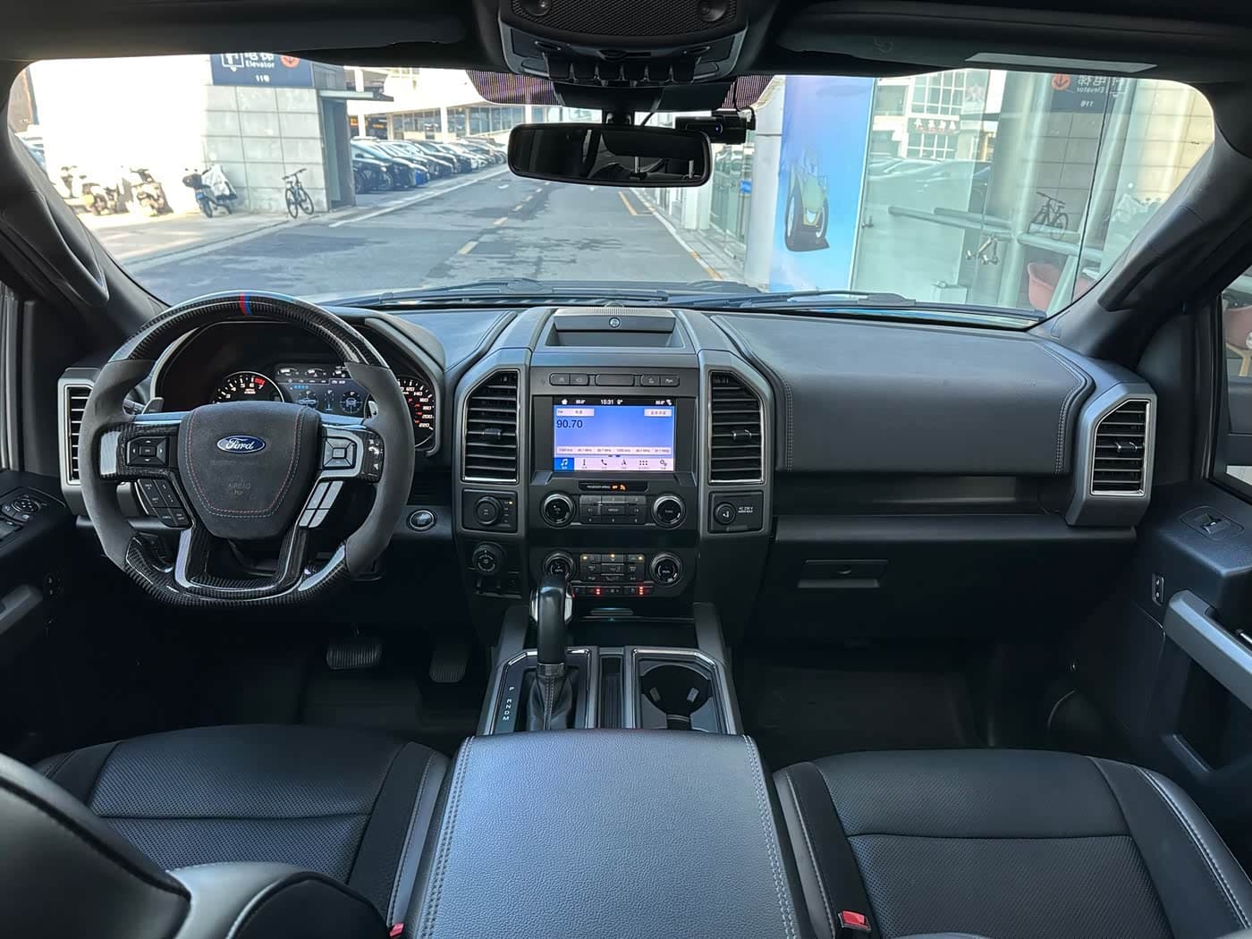 Ford F-150 Raptor 2020 — Фото 6/20