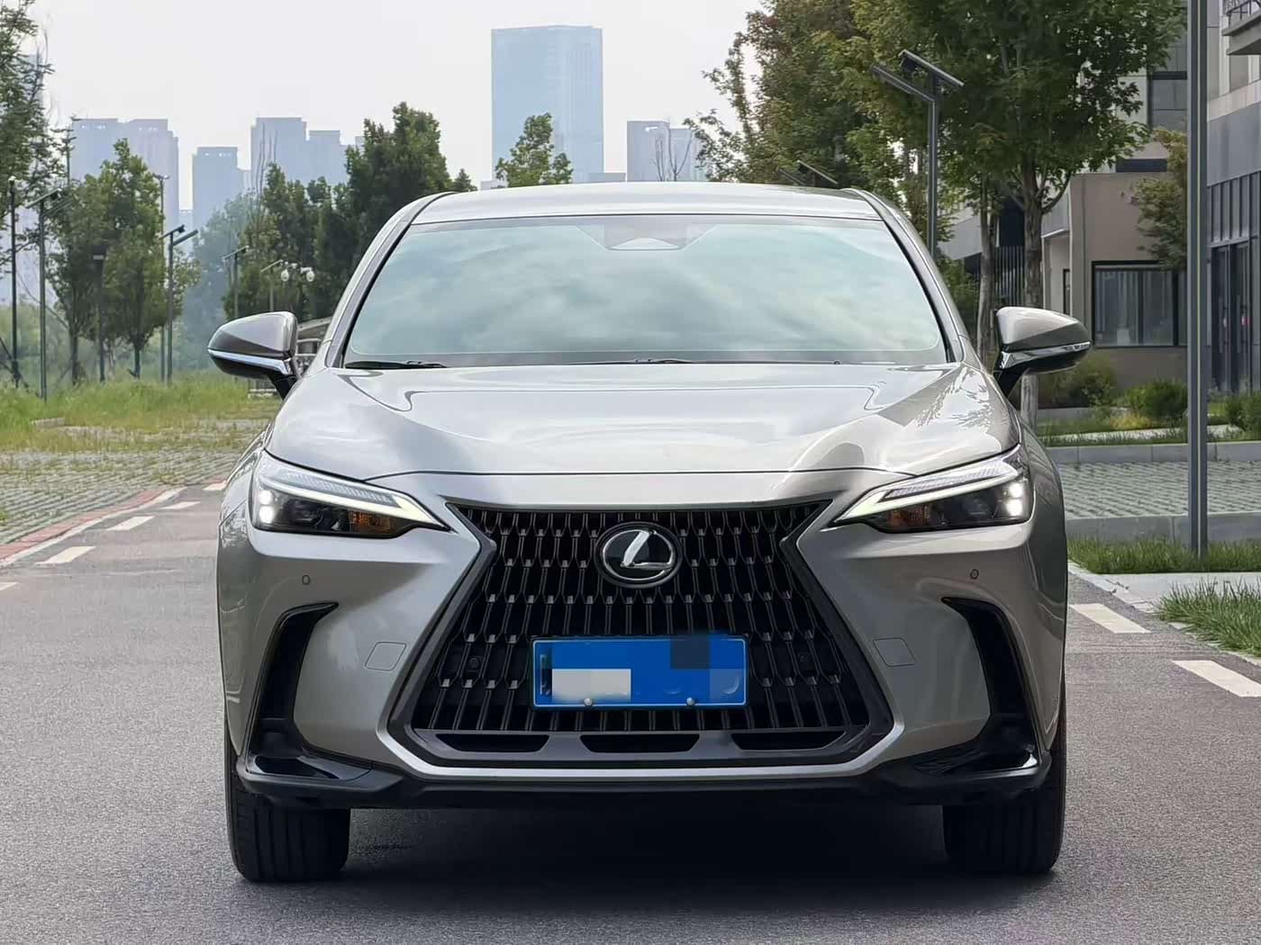 Lexus NX 2024 — Фото 2/20