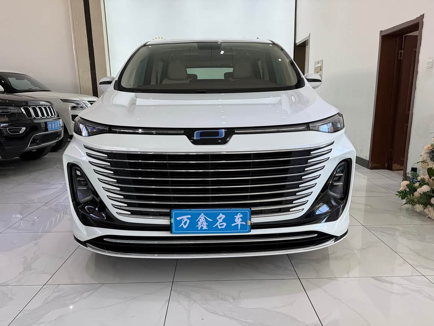 Besturn M9 2024 — Фото 2/20
