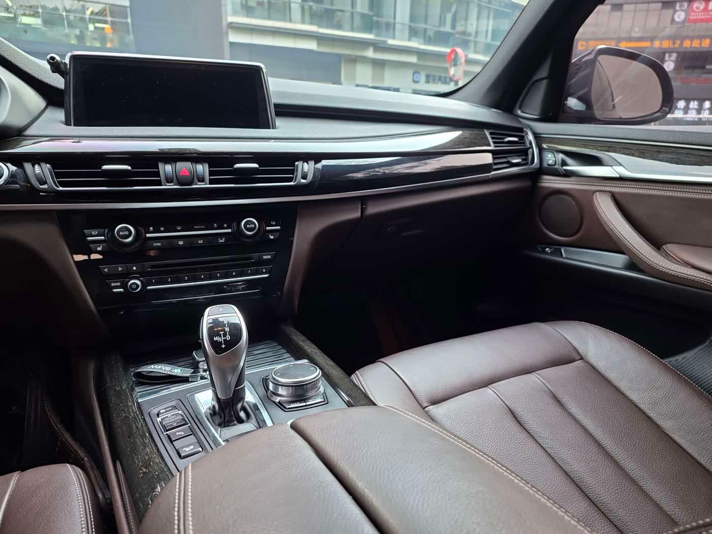 BMW X5 2019 — Фото 15/20