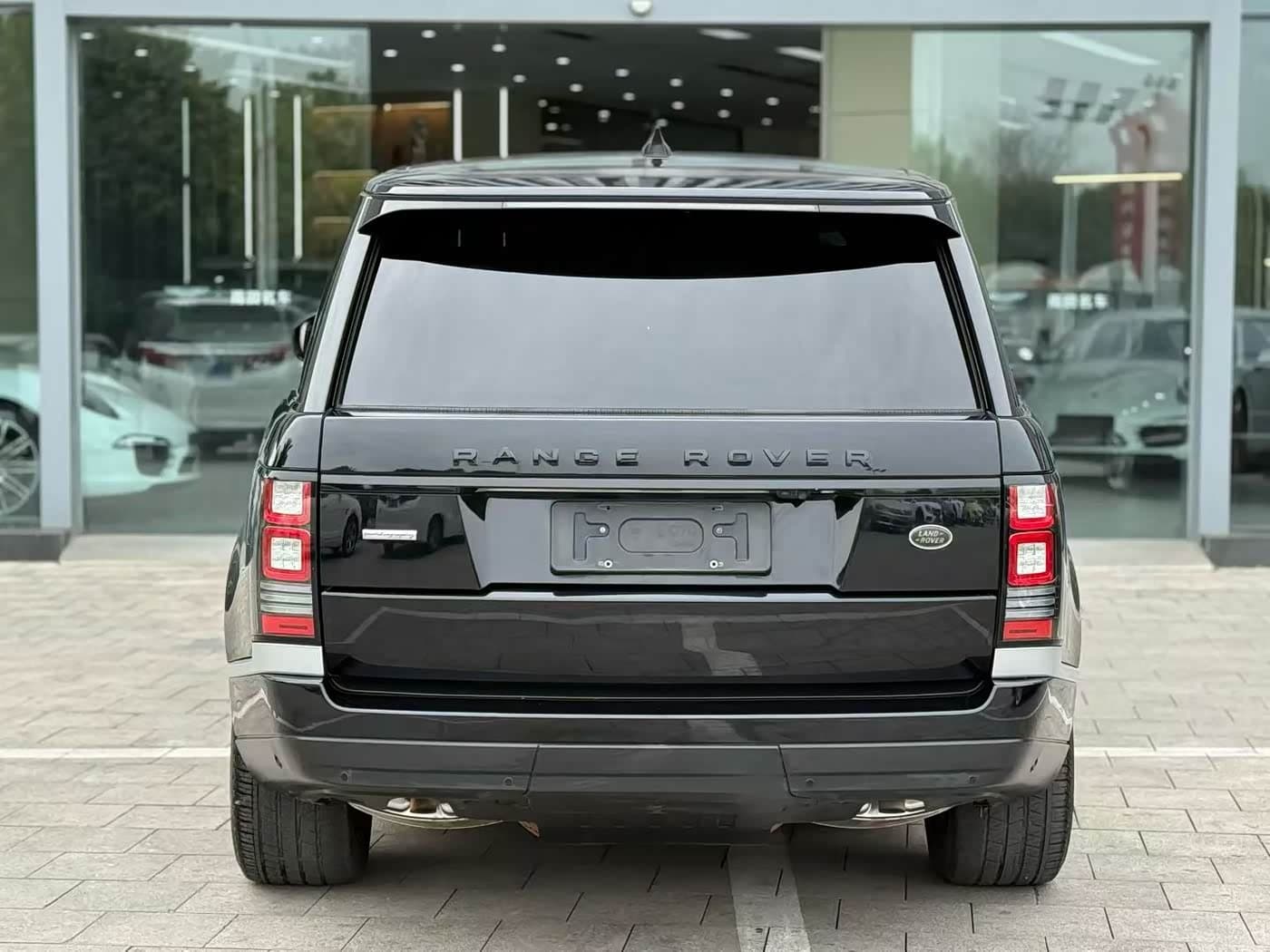 Land Rover Range Rover 2017 — Фото 9/9