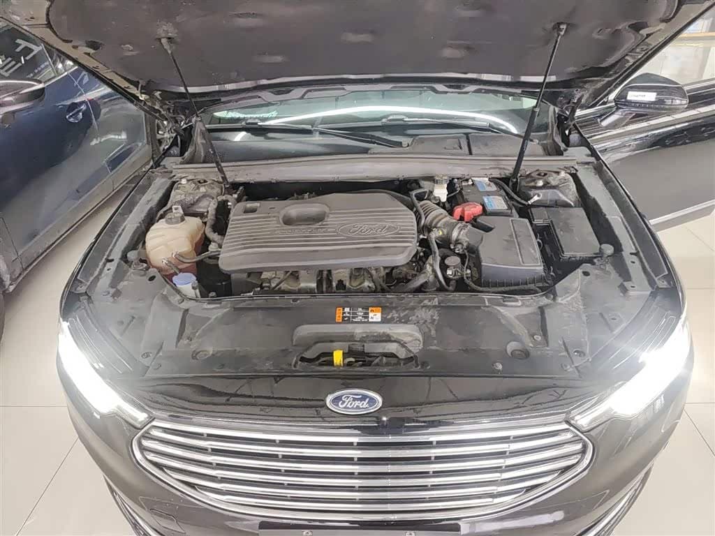 Ford Taurus 2021 — Фото 20/20