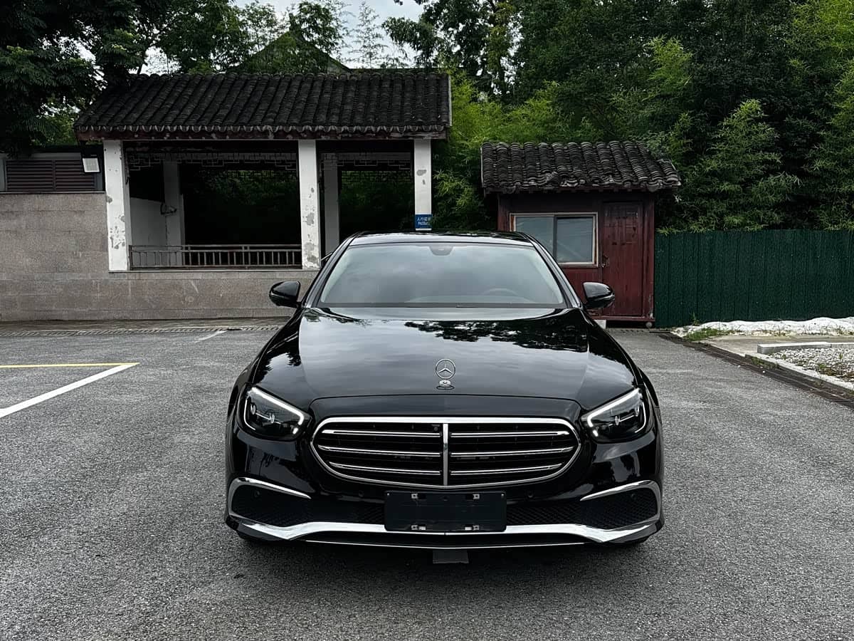Mercedes-Benz E-Class, 2023
