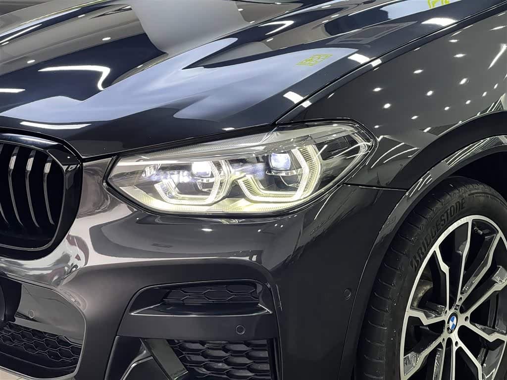 BMW X4 2021 — Фото 8/20