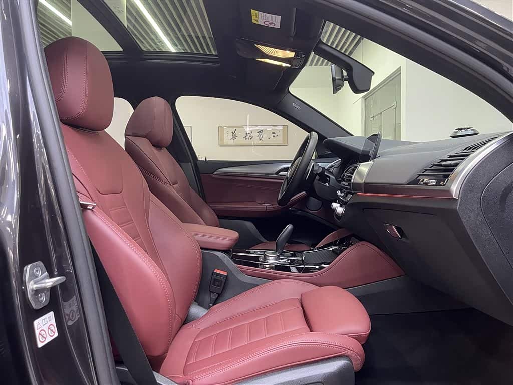 BMW X4 2021 — Фото 19/20