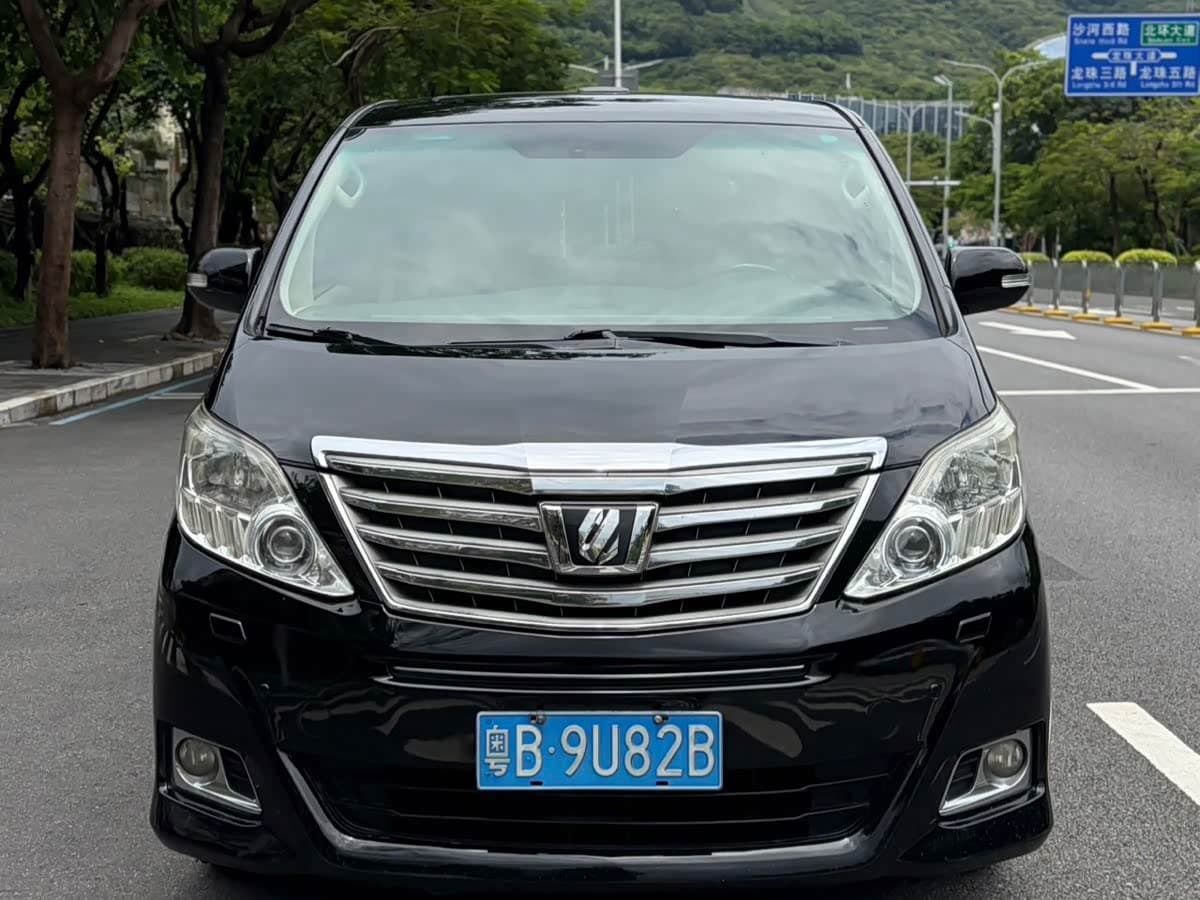 Toyota Alphard 2013 — Фото 1/12