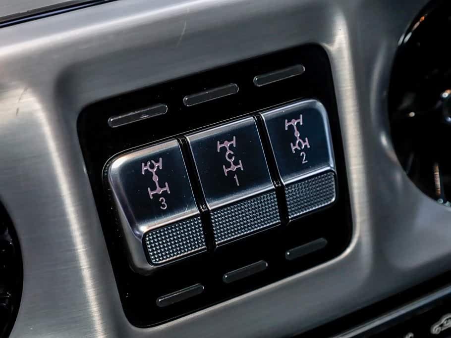Mercedes-Benz G-Class 2019 — Фото 19/20