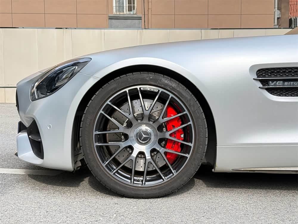 Mercedes-Benz AMG GT 2020 — Фото 18/20