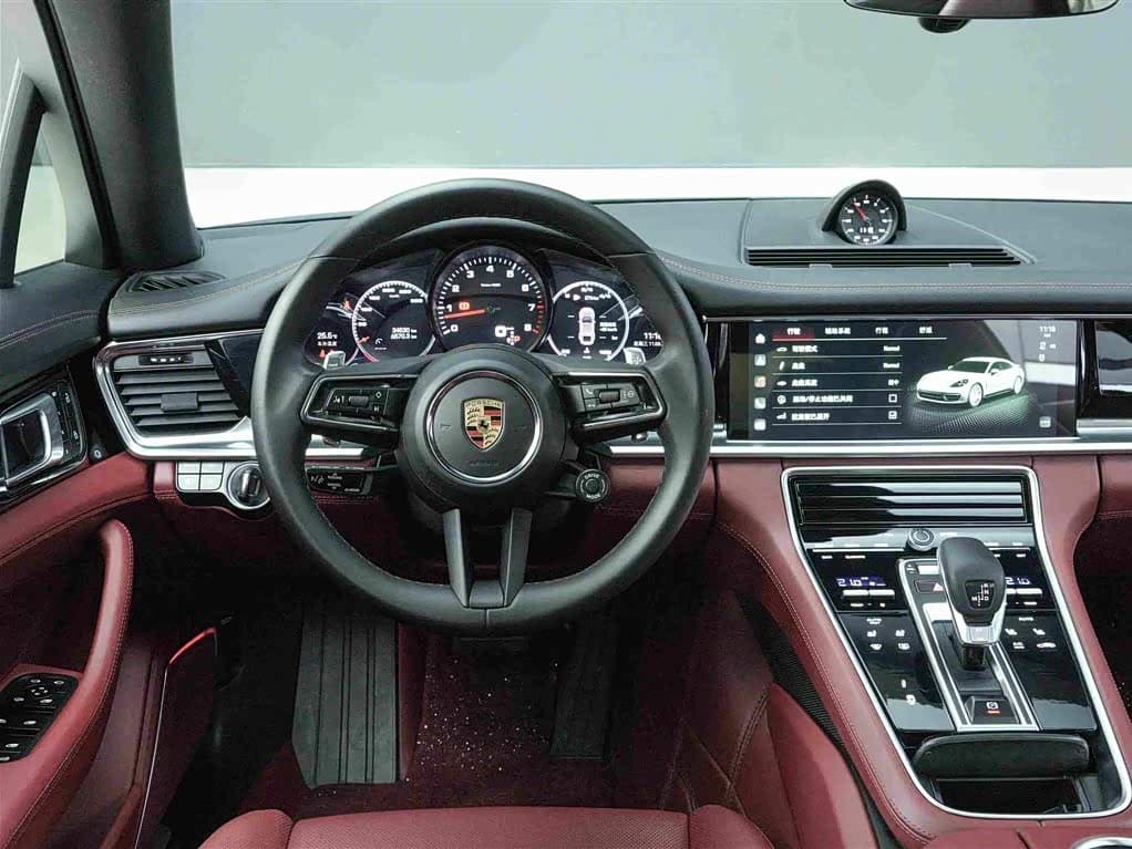 Porsche Panamera 2023 — Фото 17/20