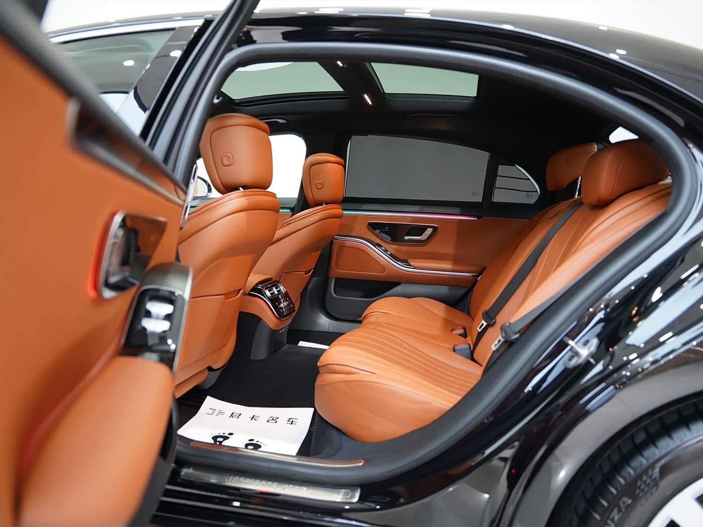 Mercedes-Benz S-Class 2023 — Фото 18/19