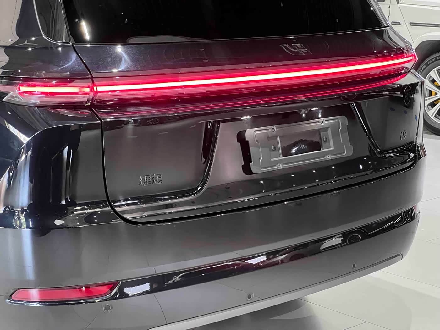 Li Auto Li Xiang L9 2024 — Фото 8/20