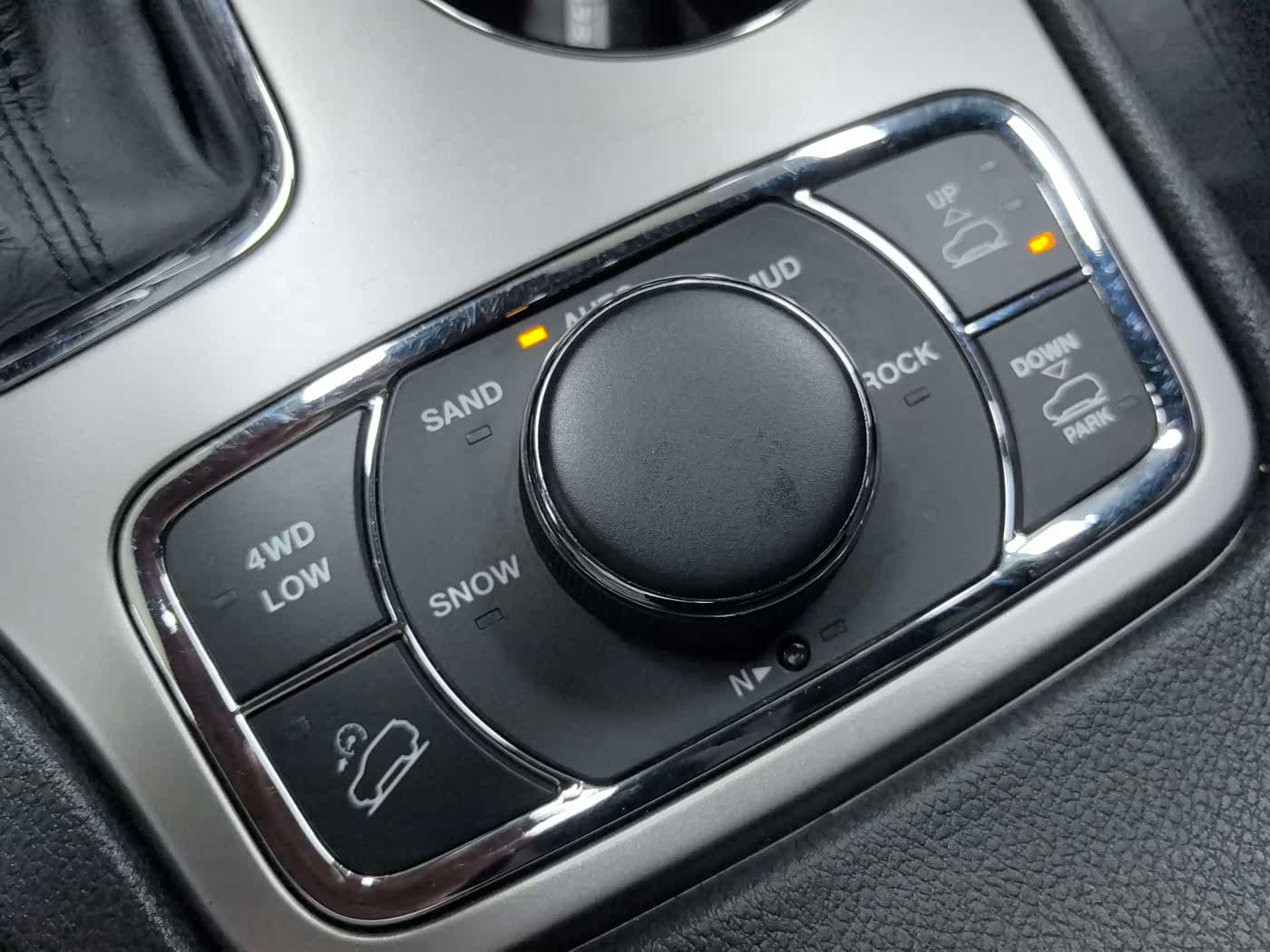 Jeep Grand Cherokee 2019 — Фото 11/15
