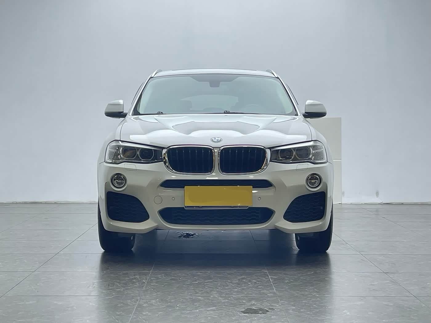 BMW X4 2018 — Фото 2/20
