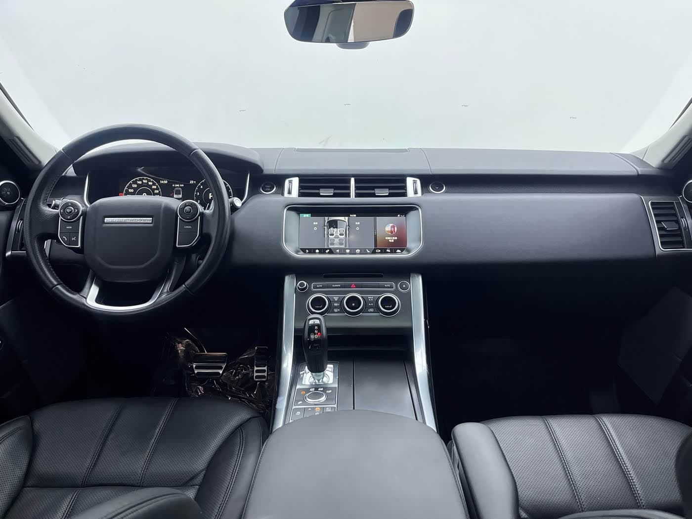 Land Rover Range Rover Sport 2017 — Фото 8/20