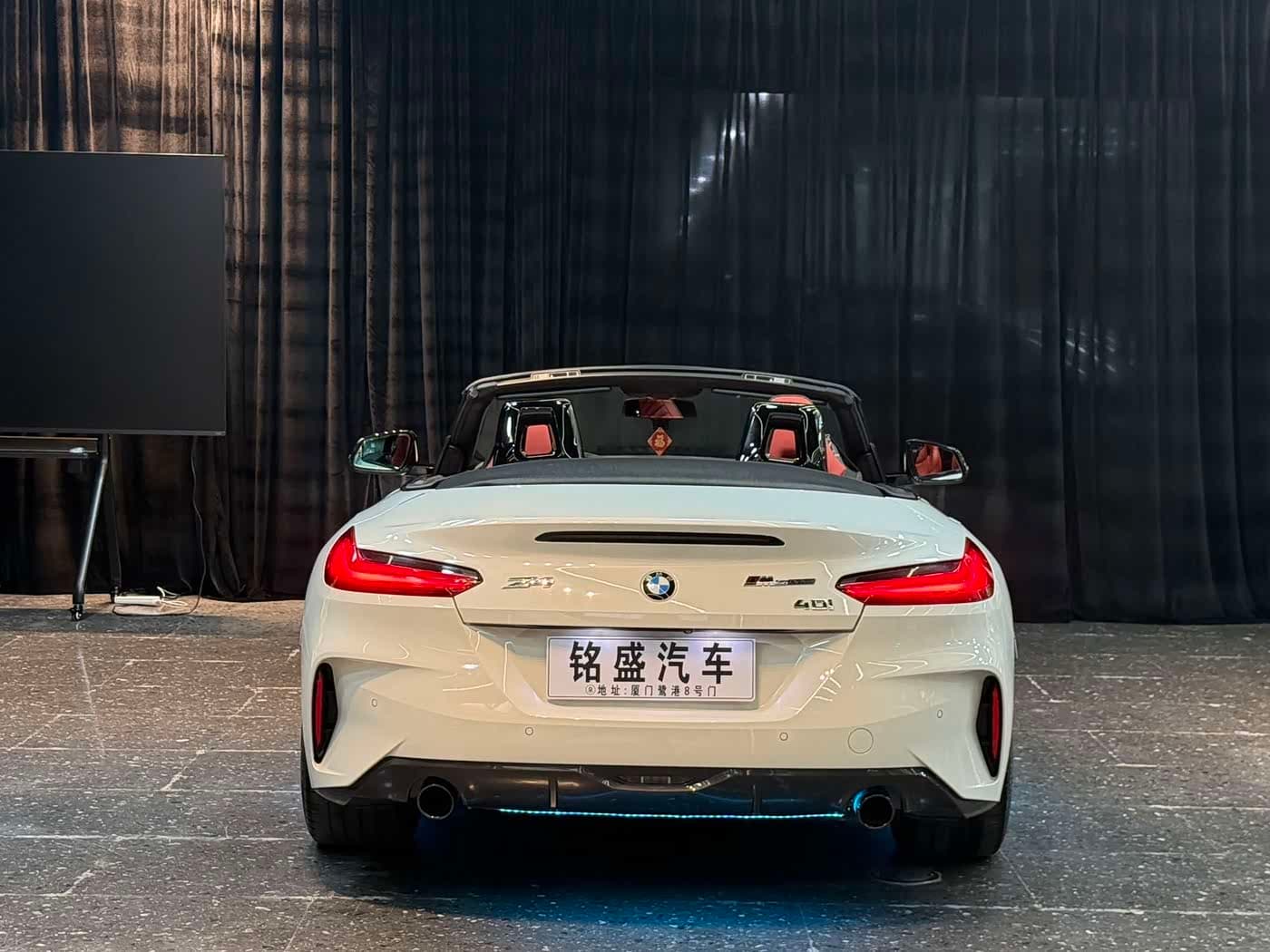 BMW Z4 2023 — Фото 9/11