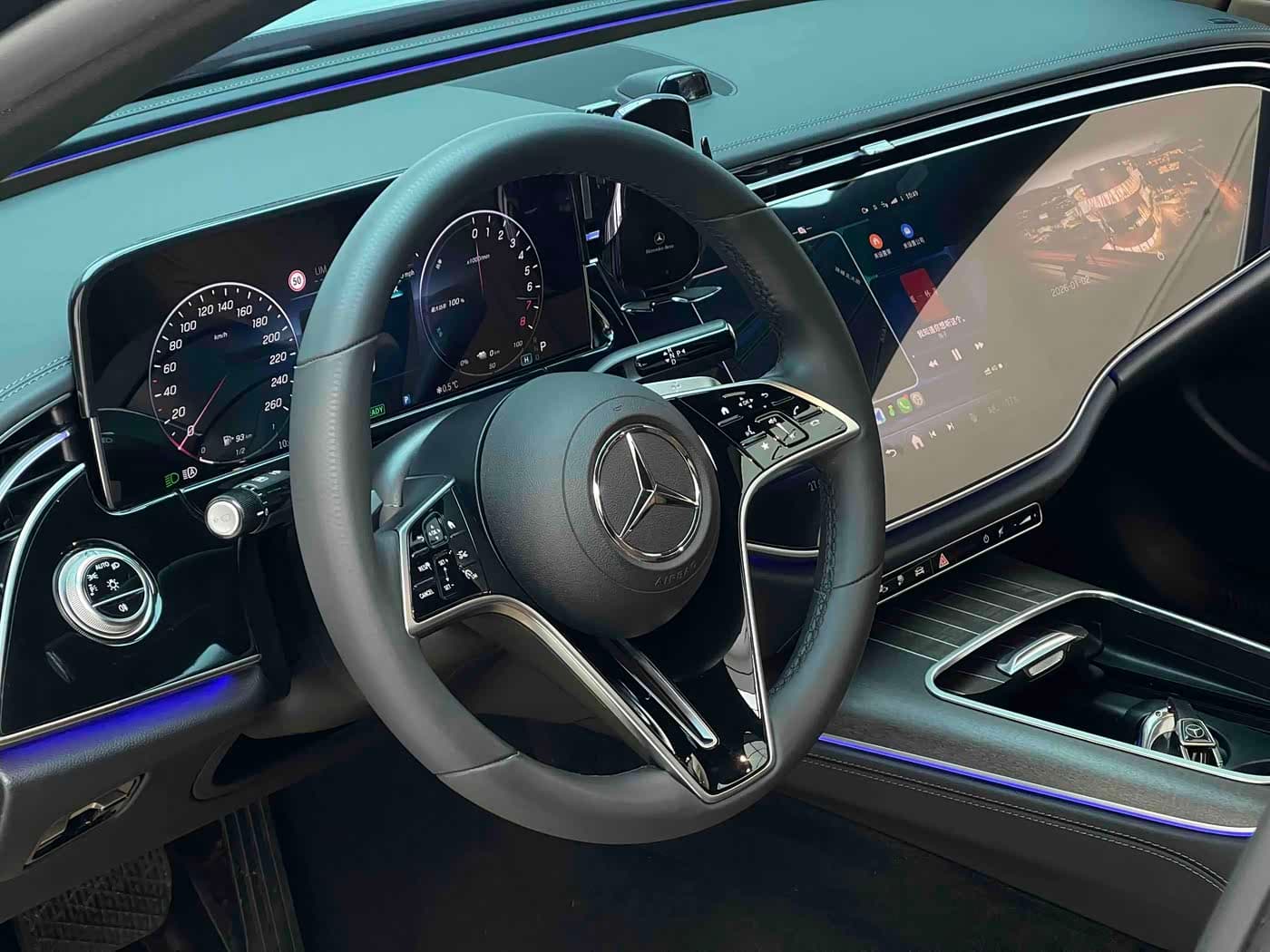 Mercedes-Benz E-Class New Energy 2024 — Фото 4/16