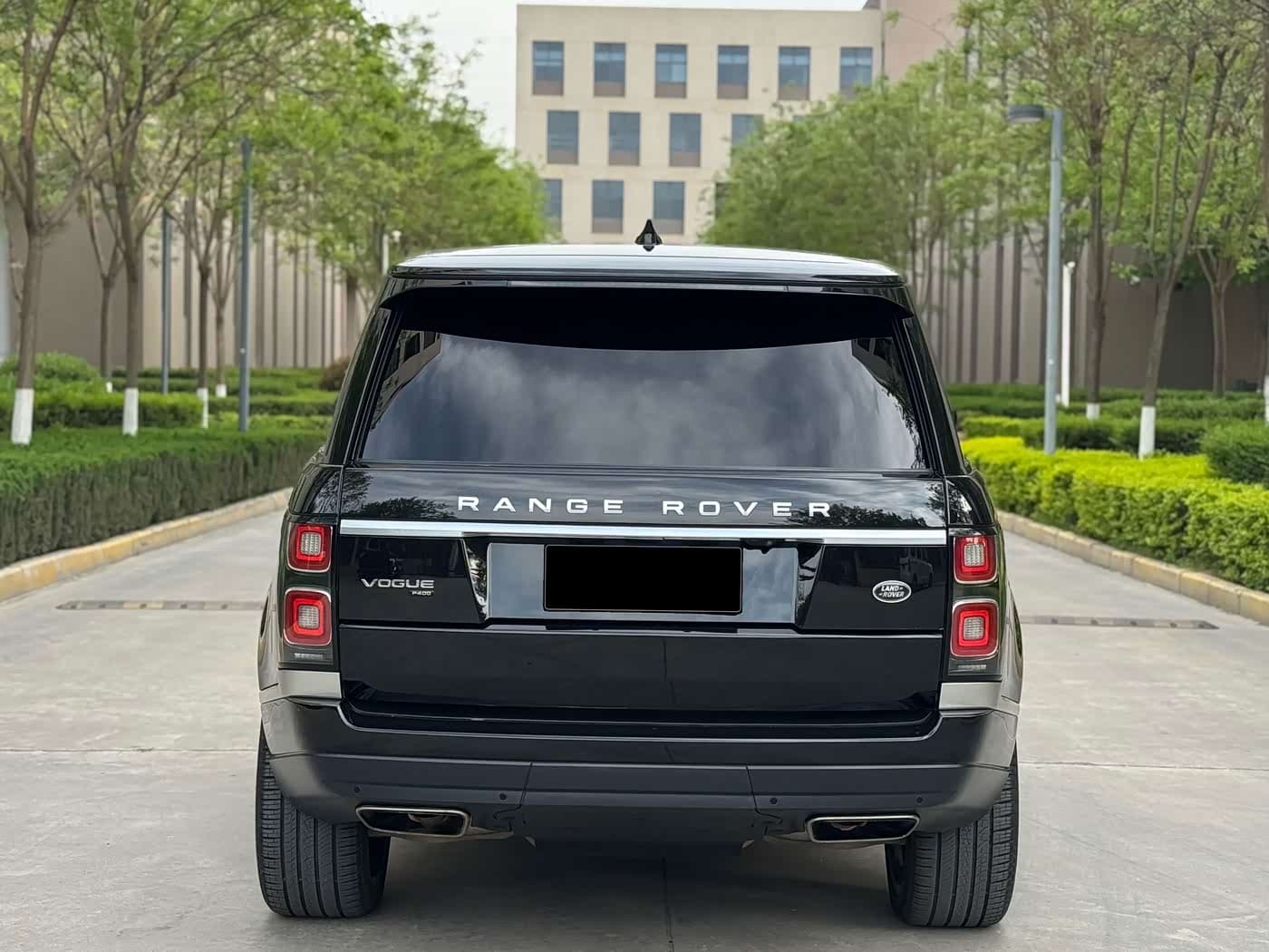 Land Rover Range Rover 2021 — Фото 20/20